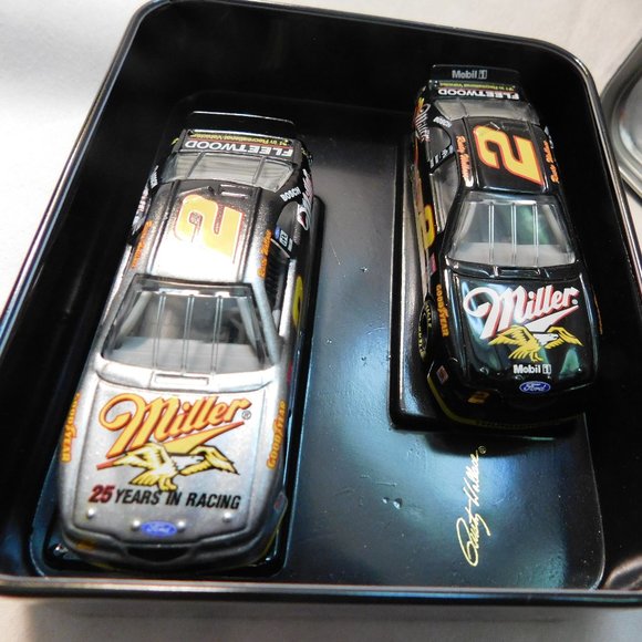 Rusty Wallace 25 years Miller in Racing Revell Collectible Die Cast Cars - Picture 4 of 5